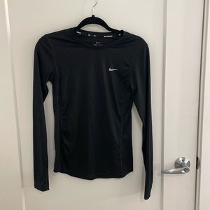 Nike Dri-Fit Long Sleeve Shirt